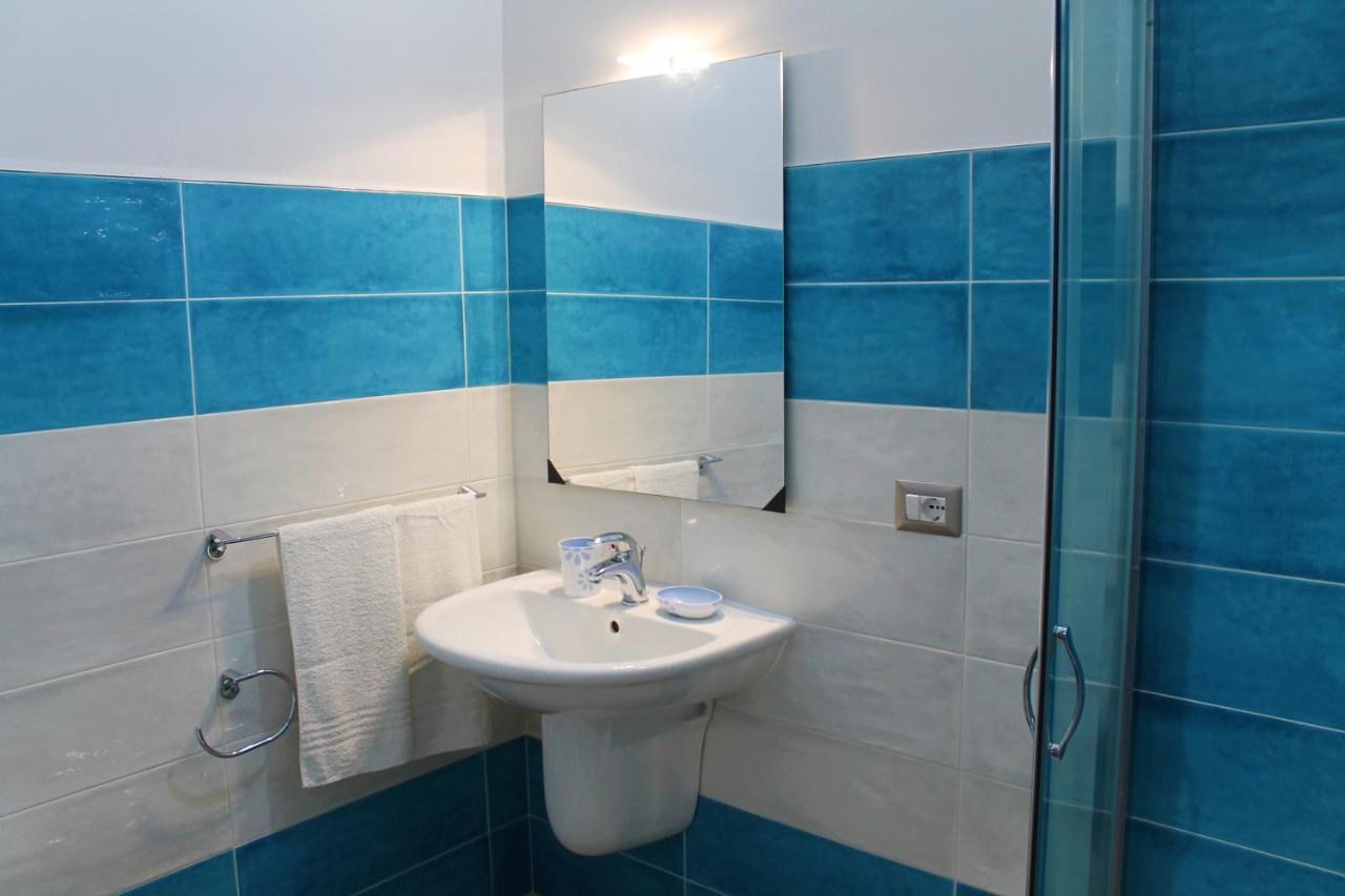 Casa Vacanze Natali-Stella Porto Cesareo Eksteriør billede